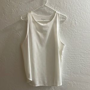 ✨Rainbeau Breathable Tank✨